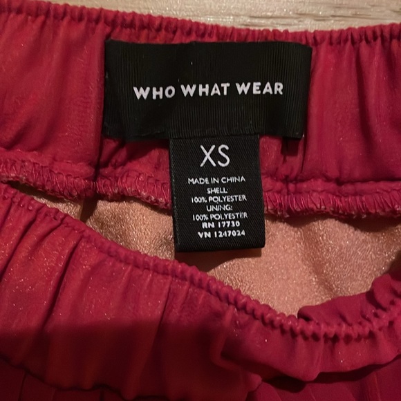 Who What Wear Tri Colour Pleated Skirt. - Picture 2 of 4